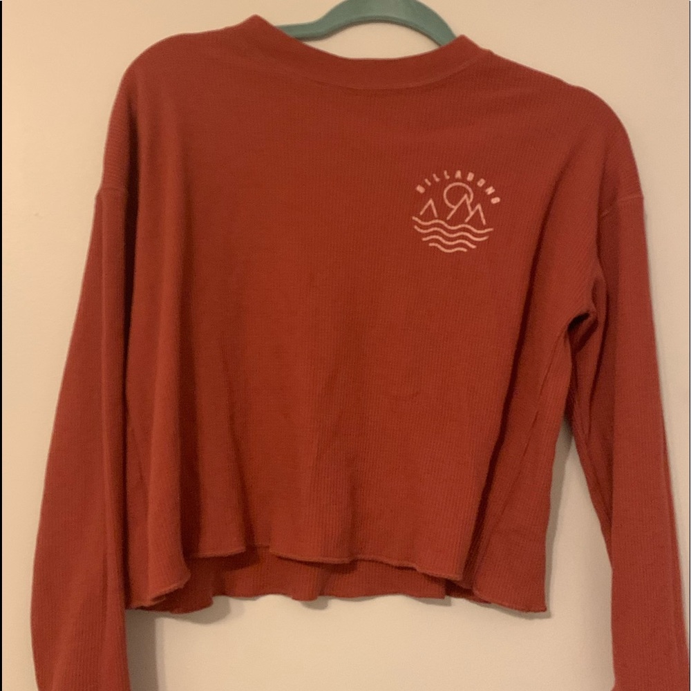 Cropped Billabong long sleeve